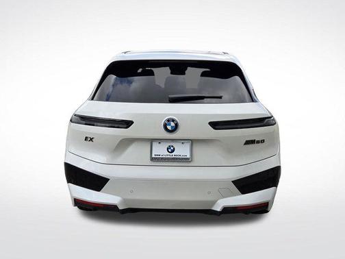 Mineral White Metallic 2024 BMW iX M60