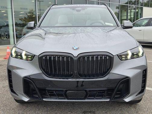 Skyscraper Grey Metallic 2026 BMW X5 sDrive40i