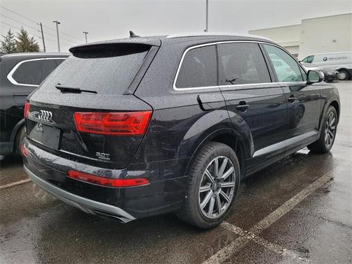 2017 Audi Q7 3.0T Premium