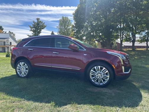2017 Cadillac XT5 Premium Luxury