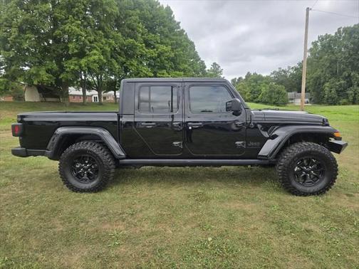 2022 Jeep Gladiator Willys 4x4
