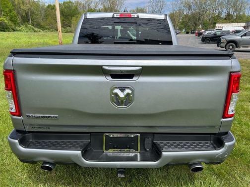Billet Silver Metallic Clearcoat 2022 RAM 1500 Big Horn/Lone Star
