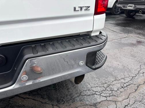 Summit White 2024 Chevrolet Silverado 3500 LTZ