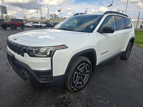 Bright White Clearcoat 2026 Jeep Cherokee Limited