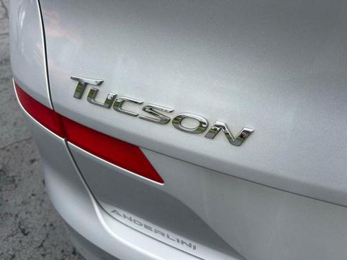 Molten Silver 2019 Hyundai TUCSON Sport