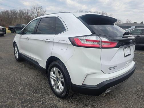Oxford White 2020 Ford Edge SEL