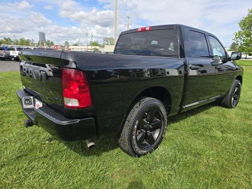 2022 RAM 1500 Classic Express