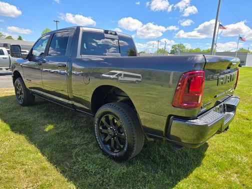 Granite Crystal Metallic Clearcoat 2026 RAM 2500 Laramie Crew Cab 4x4 6'4' Box