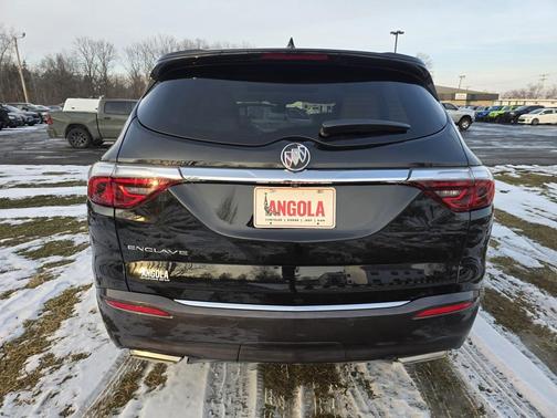 2023 Buick Enclave Essence FWD