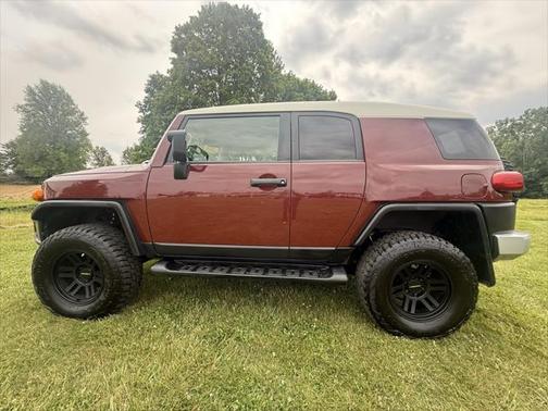 2010 Toyota FJ Cruiser Base