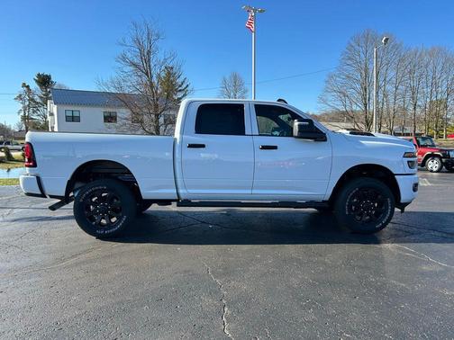 2026 RAM 2500 Black Express Crew Cab 4x4 6'4' Box