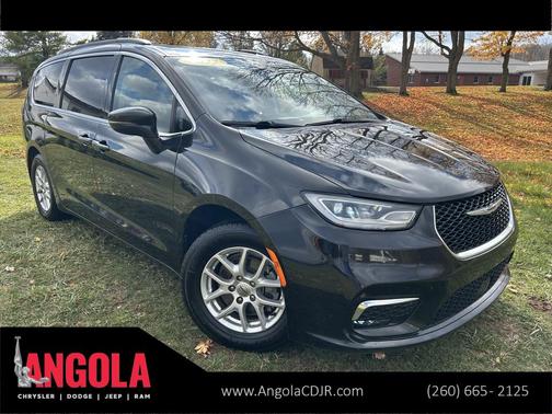 2022 Chrysler Pacifica Touring L