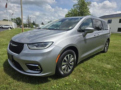 2021 Chrysler Pacifica Touring L
