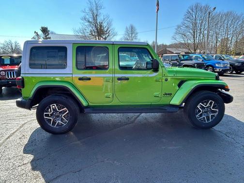 2026 Jeep Wrangler 4-Door Sahara 4x4