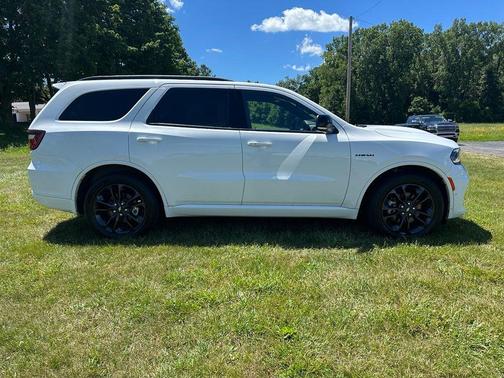White Knuckle Clearcoat 2025 Dodge Durango R/T