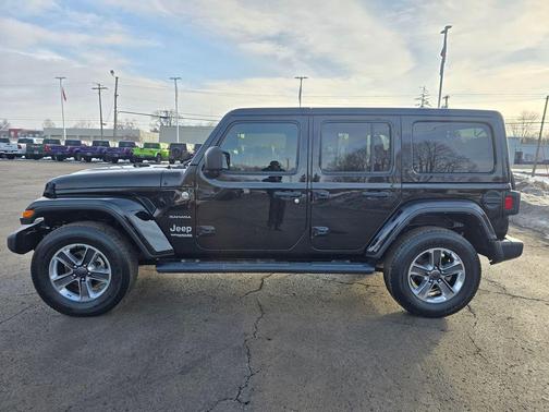 2021 Jeep Wrangler Unlimited Sahara