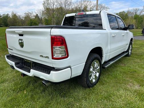 Bright White Clearcoat 2022 RAM 1500 Big Horn/Lone Star
