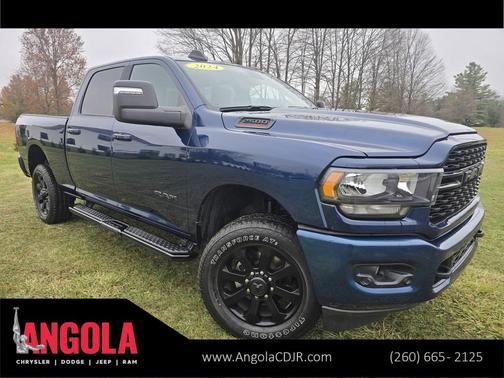 2024 RAM 2500 Big Horn Crew Cab 4x4 6'4' Box