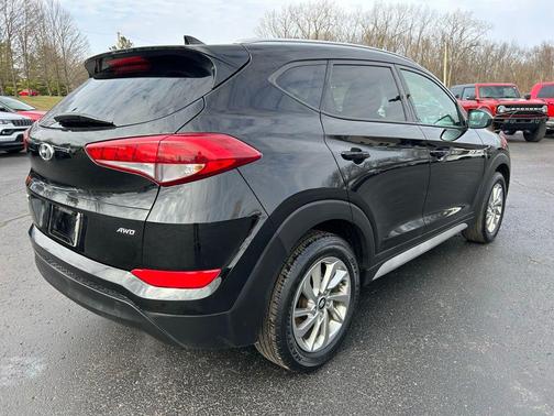 2018 Hyundai TUCSON SEL