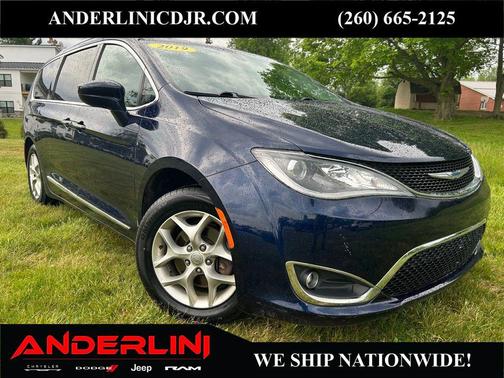 Jazz Blue Pearlcoat 2019 Chrysler Pacifica Touring L