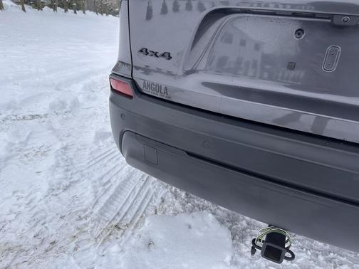 2023 Jeep Cherokee Altitude