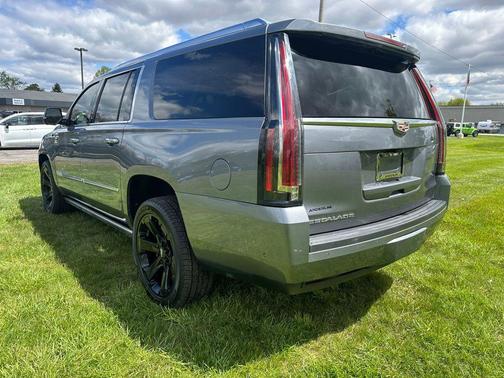 Satin Steel Metallic 2019 Cadillac Escalade ESV Premium Luxury