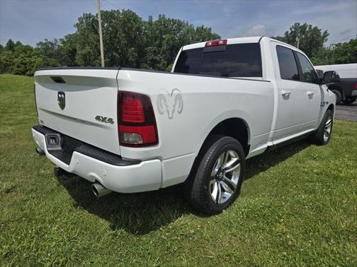 2016 RAM 1500 Sport