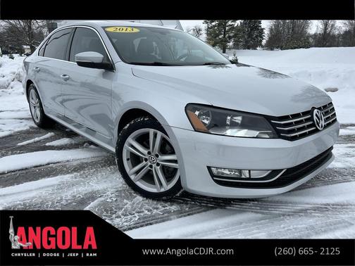 2013 Volkswagen Passat 2.0 TDI SE w/ Sunroof