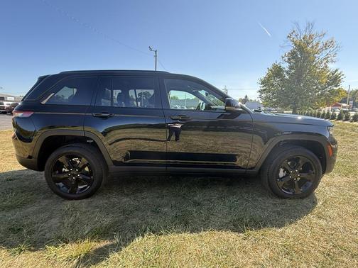 2025 Jeep Grand Cherokee Limited X