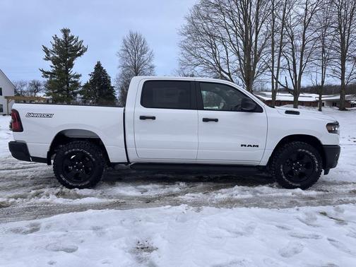 2026 RAM 1500 Warlock Crew Cab 4x4 5'7' Box