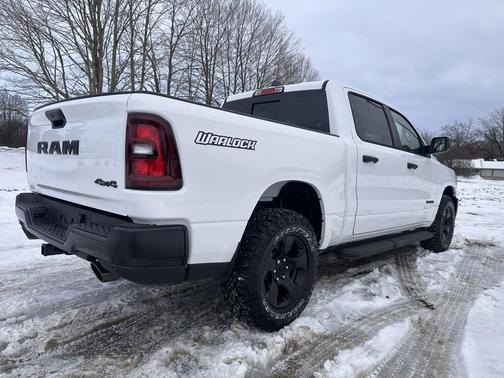 2026 RAM 1500 Warlock Crew Cab 4x4 5'7' Box