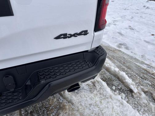 2026 RAM 1500 Warlock Crew Cab 4x4 5'7' Box