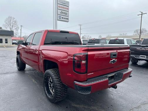2018 Chevrolet Silverado 1500 2LT