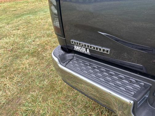 2022 RAM 3500 Big Horn Crew Cab 4x4 8' Box