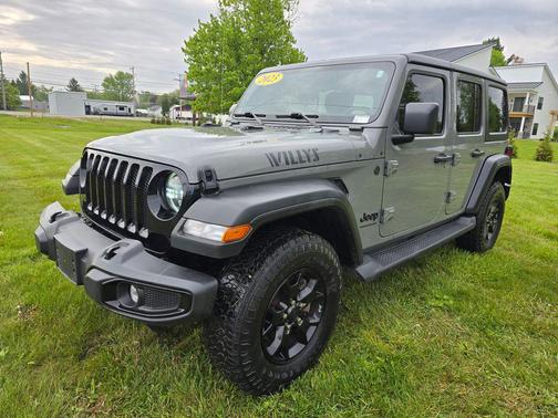 Sting-Gray Clearcoat 2023 Jeep Wrangler Willys