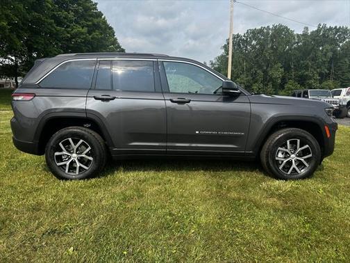 2025 Jeep Grand Cherokee Limited X