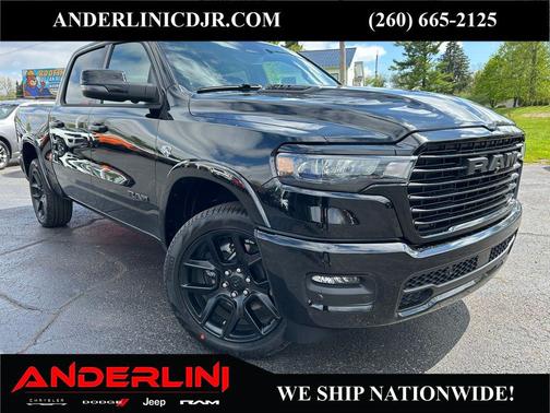 Diamond Black Crystal Pearlcoat 2026 RAM 1500 Laramie