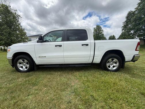 Bright White Clearcoat 2019 RAM 1500 Tradesman