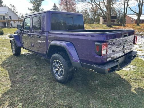 2026 Jeep Gladiator Sport S