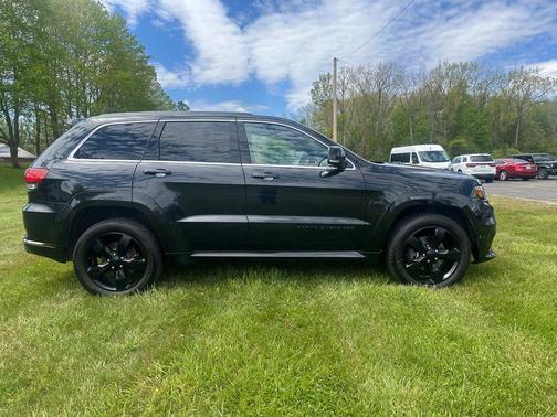 Brilliant Black Crystal Pearlcoat 2015 Jeep Grand Cherokee High Altitude