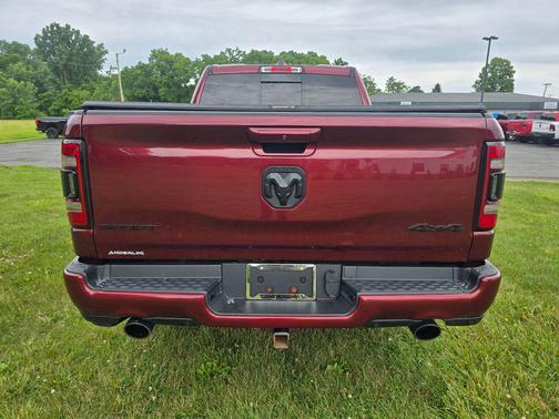 Delmonico Red Pearlcoat 2019 RAM 1500 Rebel