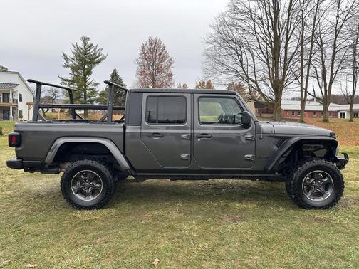 2021 Jeep Gladiator Sport S