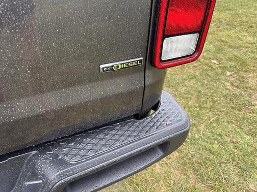 2021 Jeep Gladiator Sport S