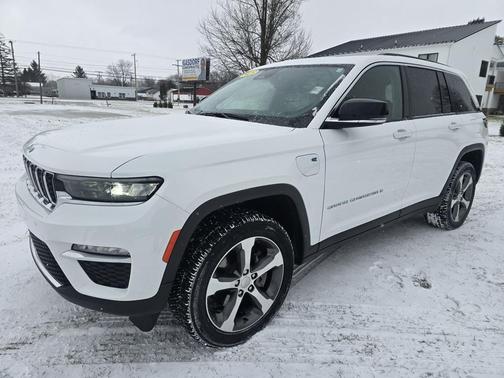 2023 Jeep Grand Cherokee 4xe Base