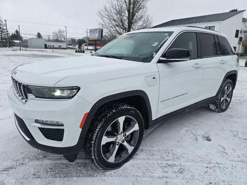 2023 Jeep Grand Cherokee 4xe Base