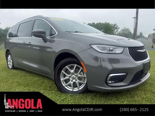 2022 Chrysler Pacifica Touring L