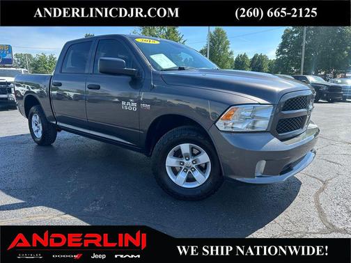 Brilliant Black Crystal Pearlcoat 2018 RAM 1500 Express