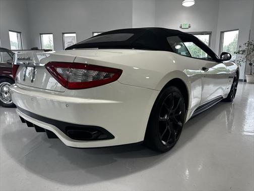 2012 Maserati GranTurismo Sport