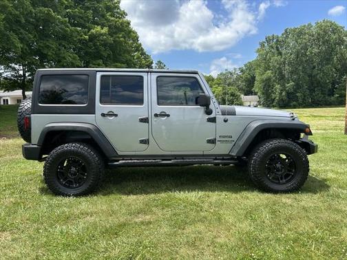 2013 Jeep Wrangler Unlimited Sport