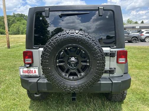 2013 Jeep Wrangler Unlimited Sport